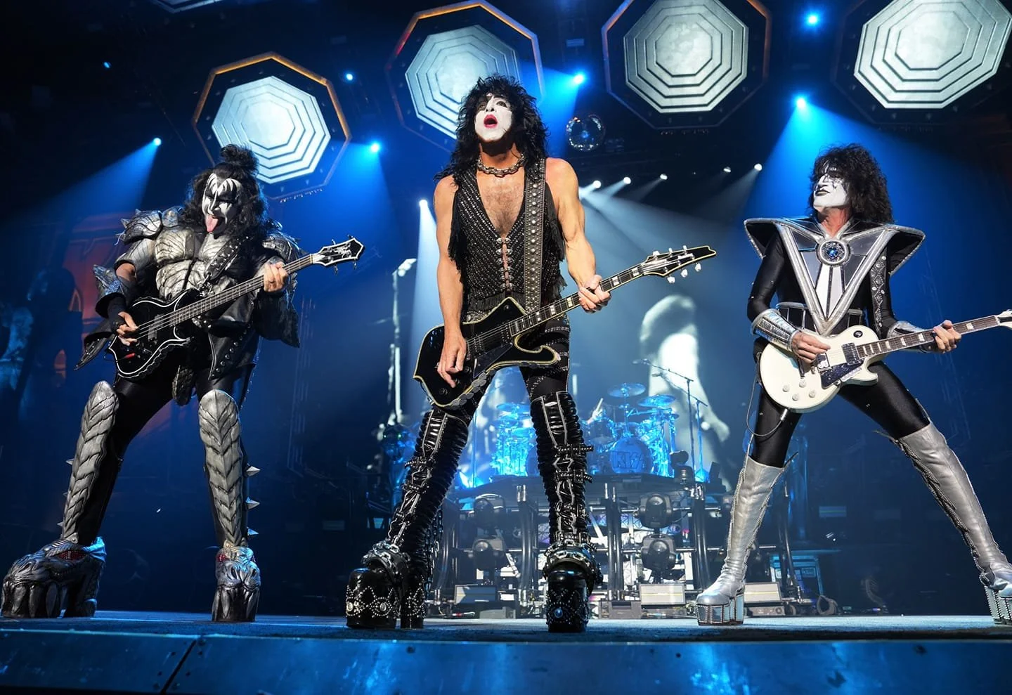 KISS 07.jpeg