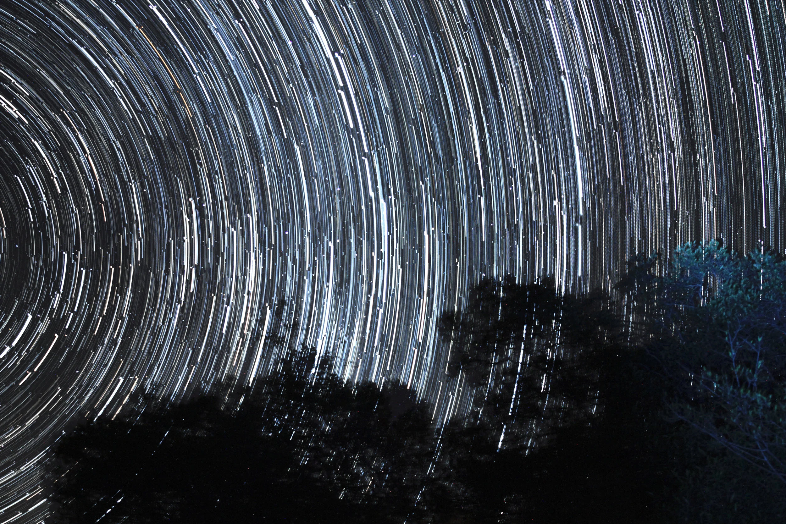StarStaX_IMG_4298-IMG_4443_gap_filling-17.jpg