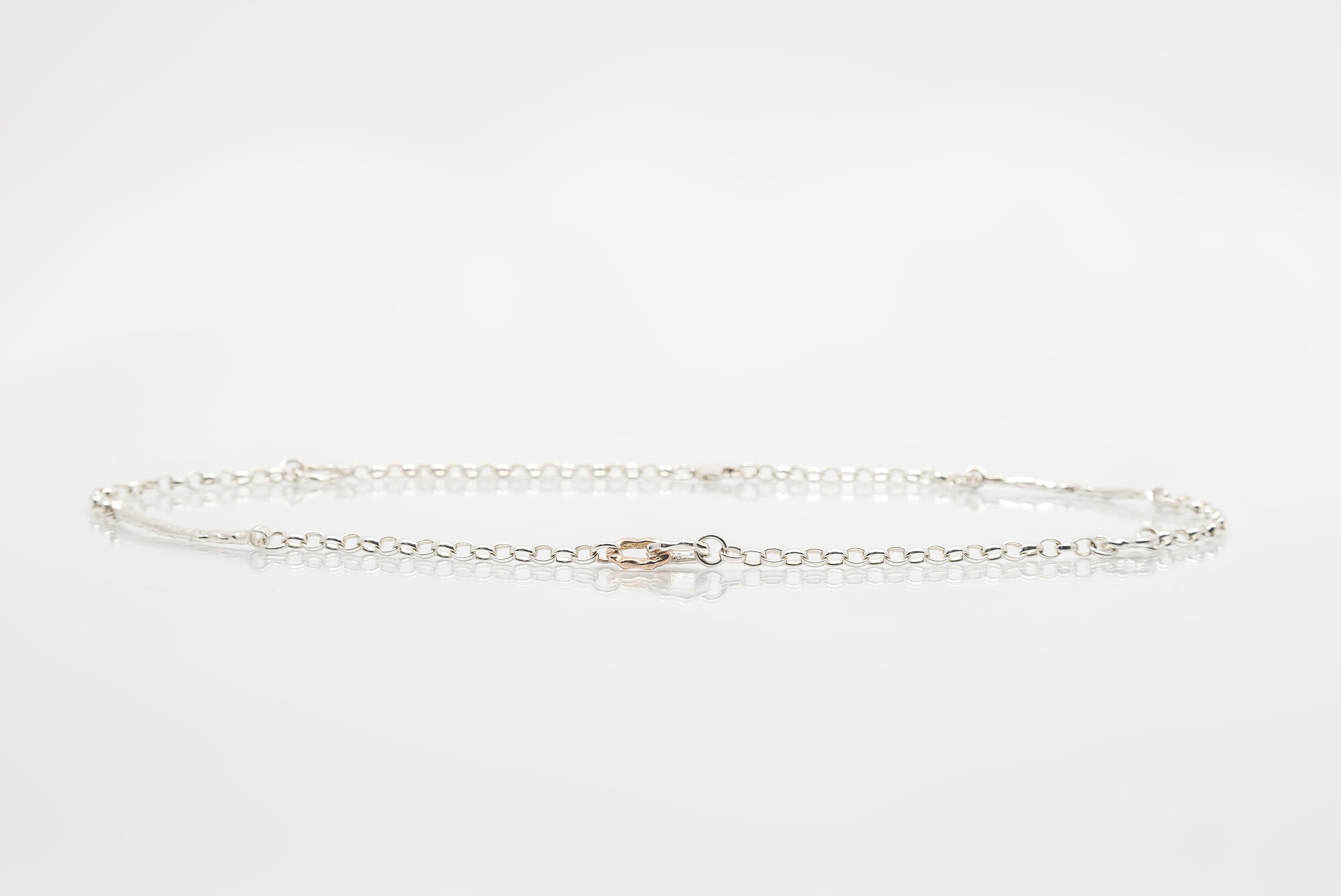 Martina Hamilton Island Links Necklace in Sterling Silver and 9 Carat gold