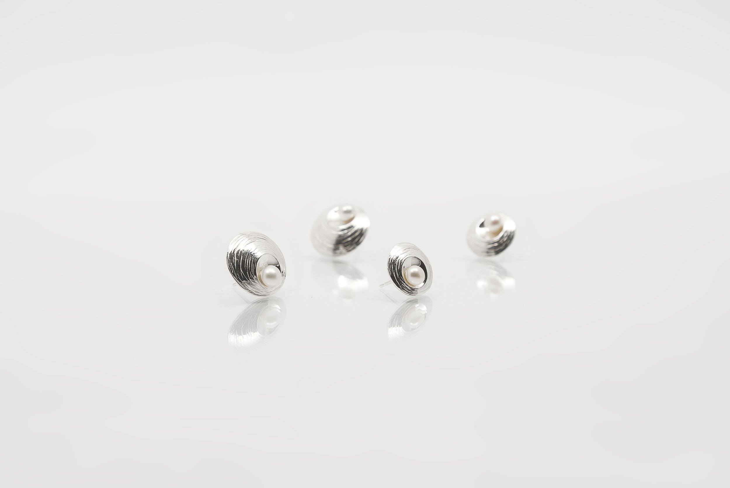 Martina Hamilton Oyster Pearl Silver Stud Earrings, Medium and Petite sizes 