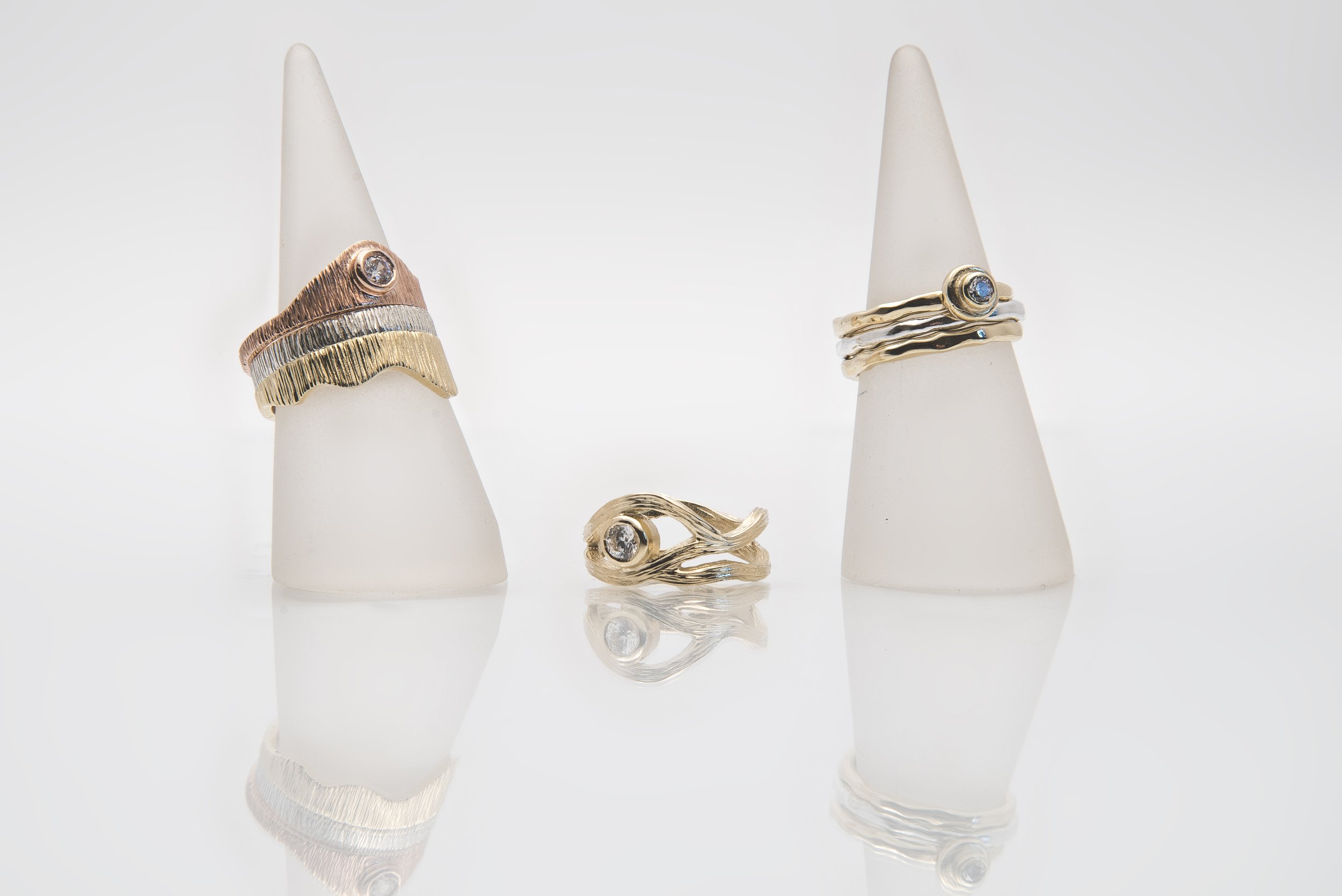 Island Links, Shore and Pearl River. 3 stunning collections of designer rings in hallmarked gold by Martina Hamilton