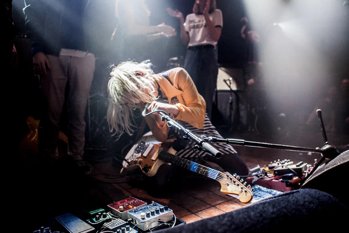 Black Honey at Paradiso