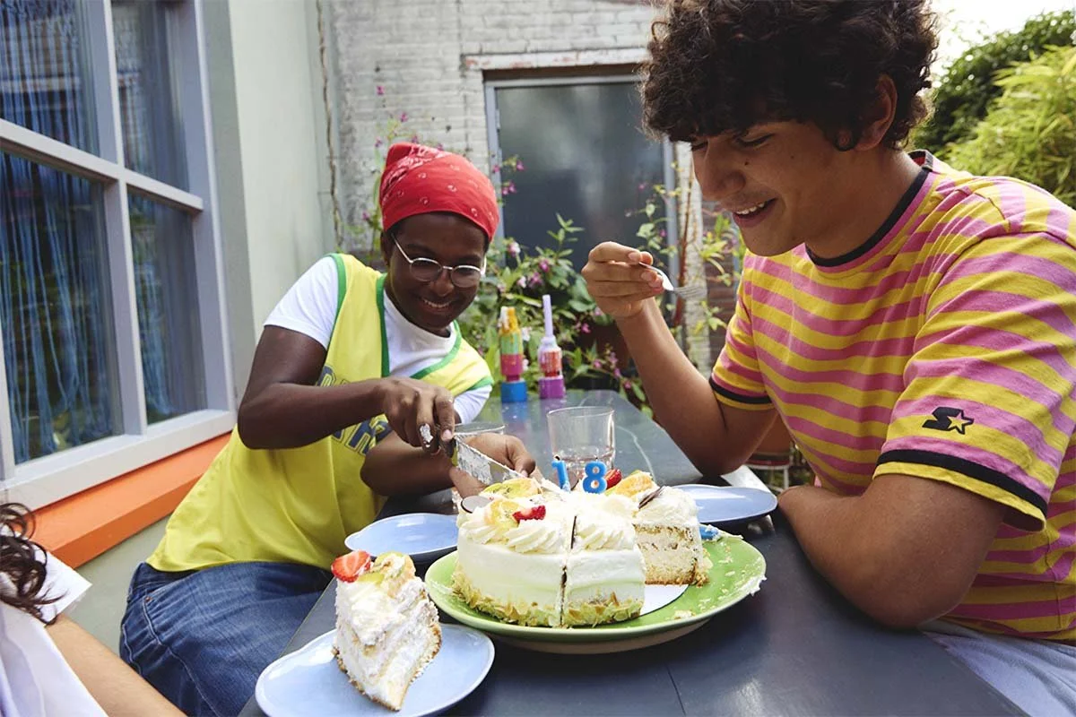 SNS brand campaign by Bibian Bingen