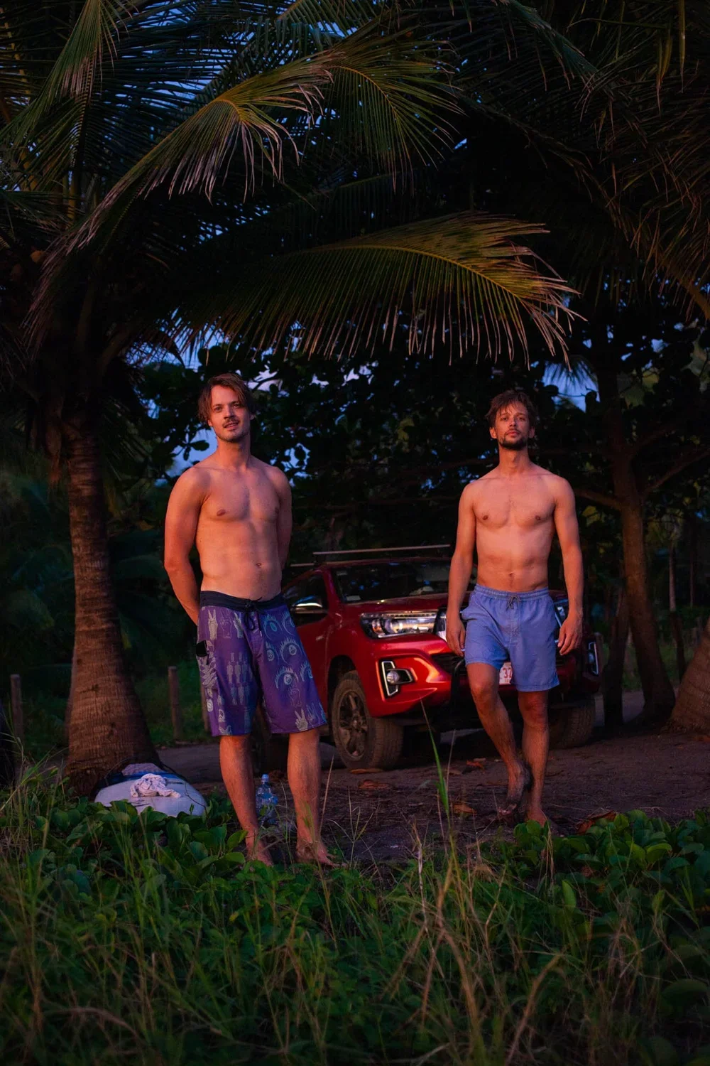 ruben and martijn in costa rica by bibian bingen