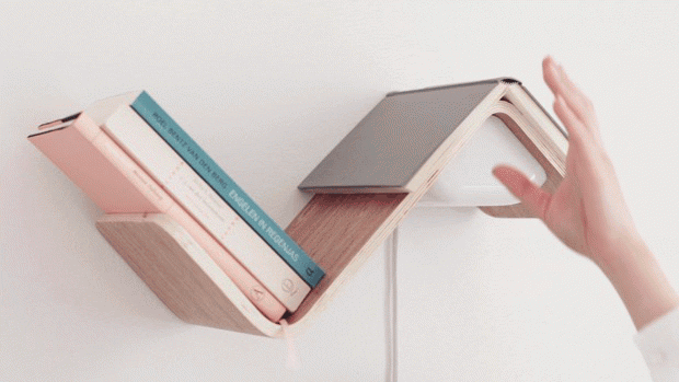 book_on_book_off.gif