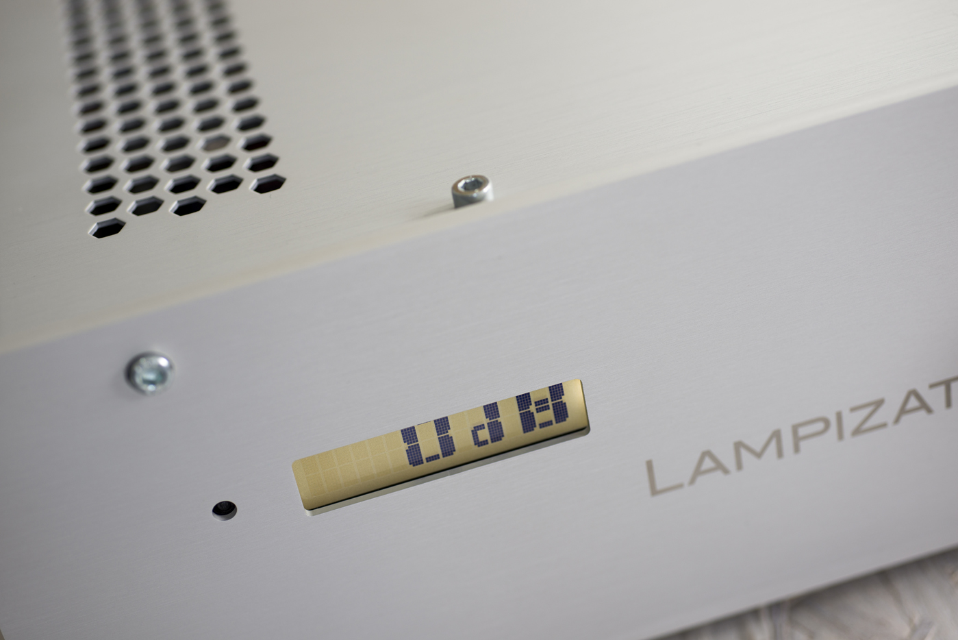 lampizator-dac-7-lite-preamp-valve-001.jpg