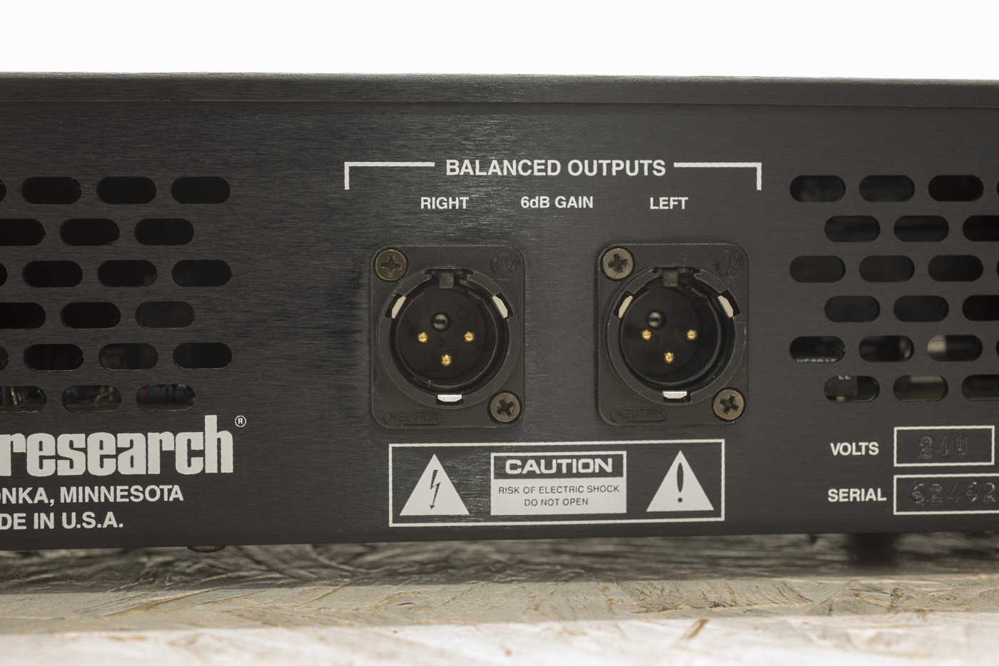 audio-research-bl1-balanced-line-driver-004.jpg