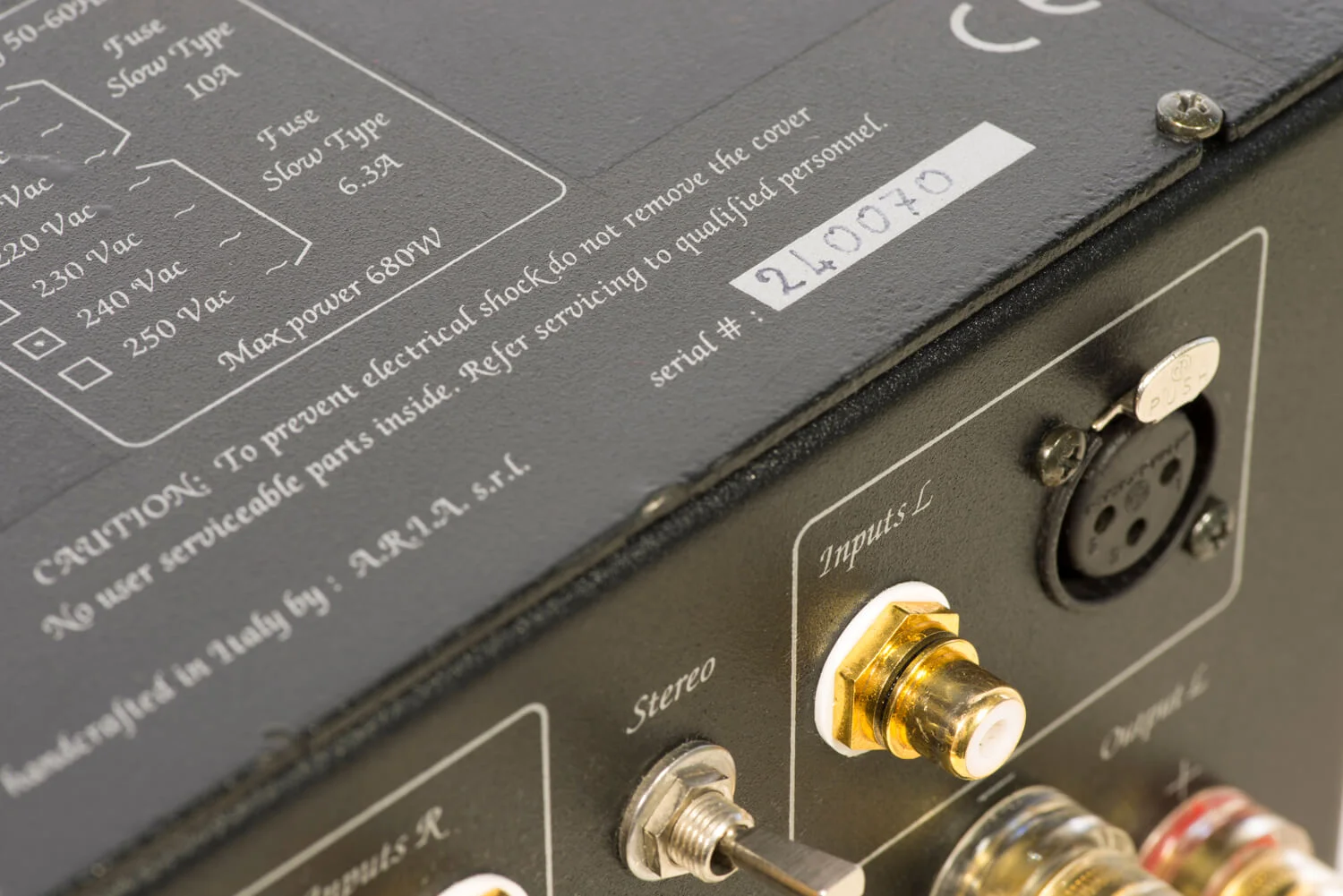 unison-research-dm150-power-amp7284.jpg
