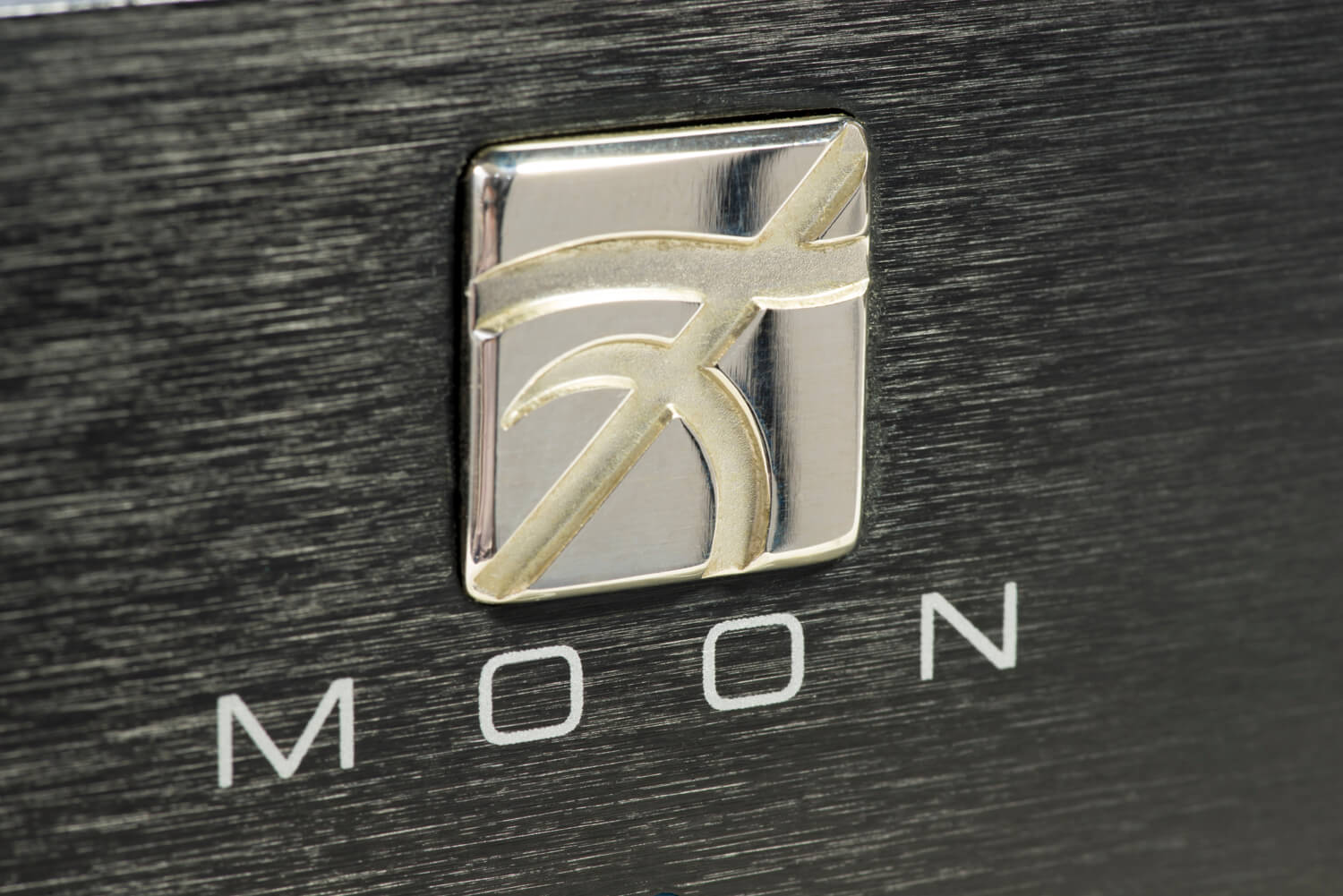 simaudio-moon-dac7307.jpg