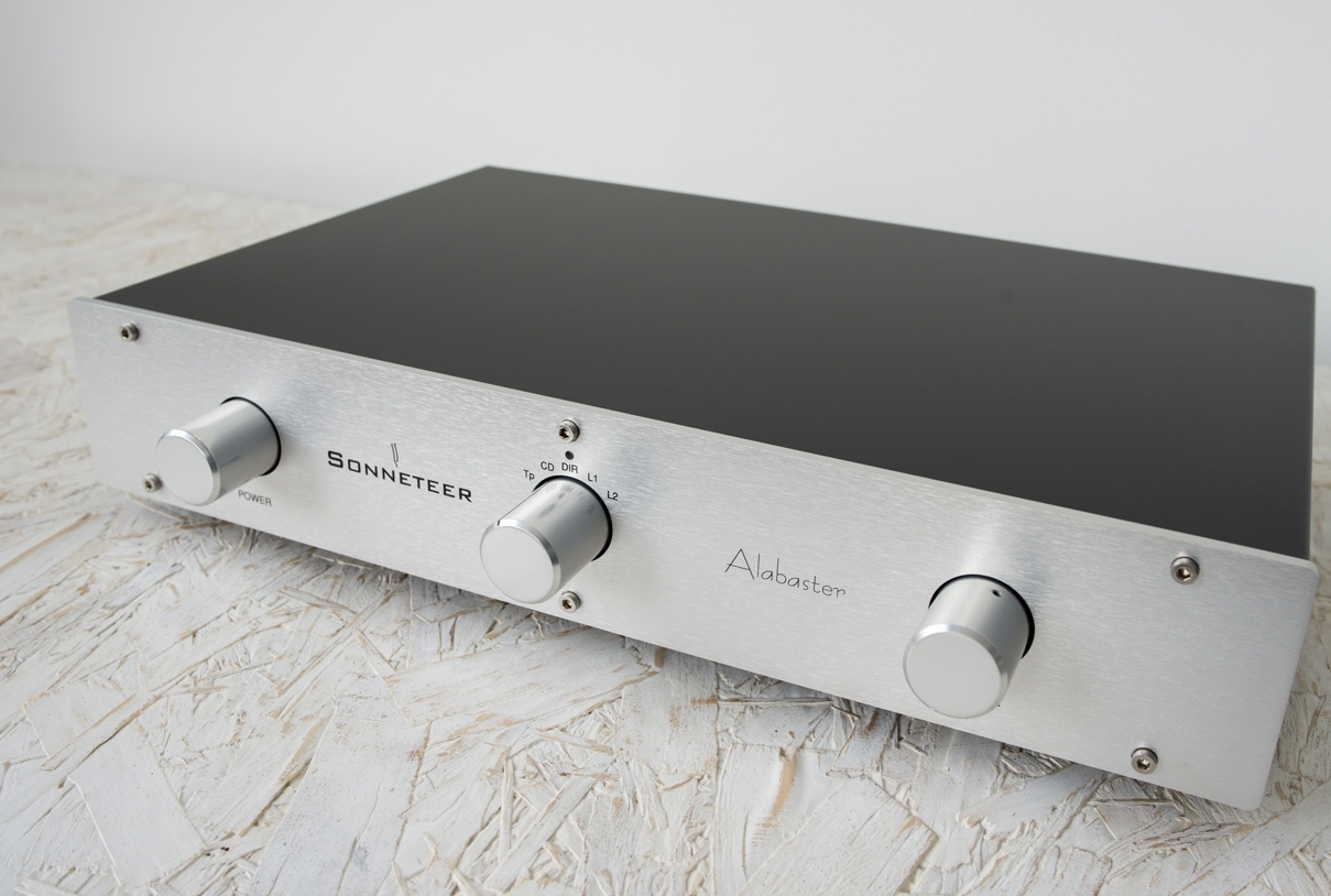 ALABASTER INTEGRATED AMPLIFIER £1,500 - £1,700