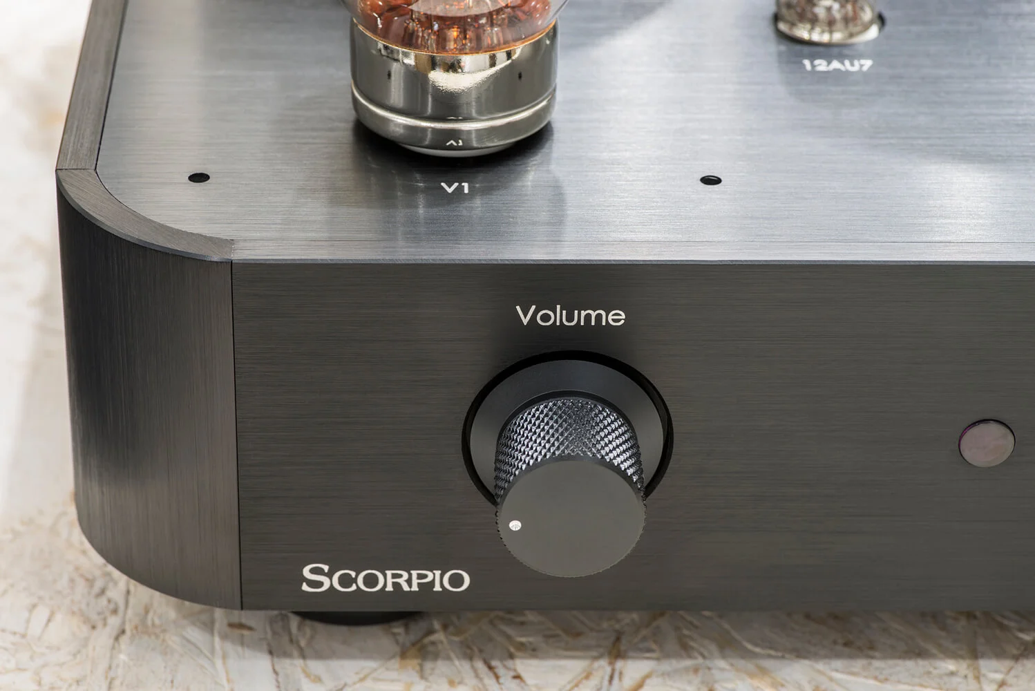 ayon-ayon-scorpio-integrated-amp-12.jpg