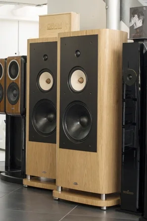 Alnico 12 Reference Speakers