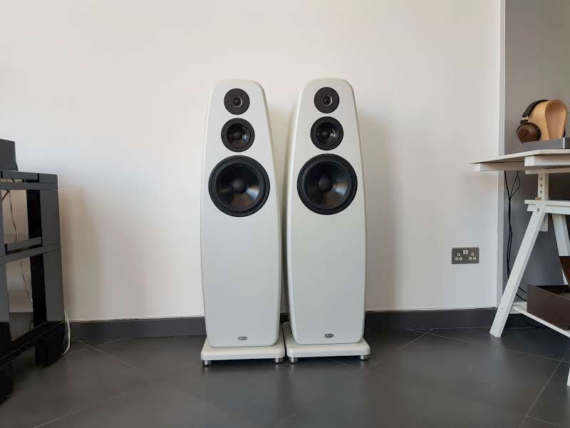 ART Deco 15 Loudspeakers