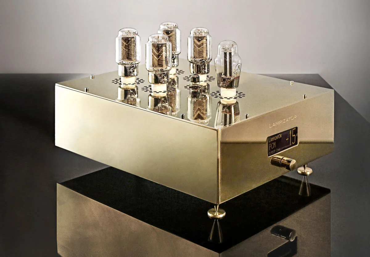 lampizator-pac-gold.jpg