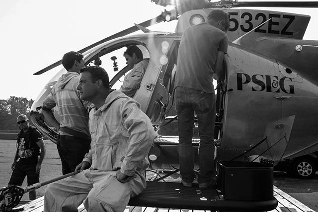 Rigging a chopper to film the World's most daring electrical repair engineers! Filming a stint for Discovery, these guys fix electrical pylons from the air by hanging outside of the chopper whilst hovering above the cables is apparently the best way 