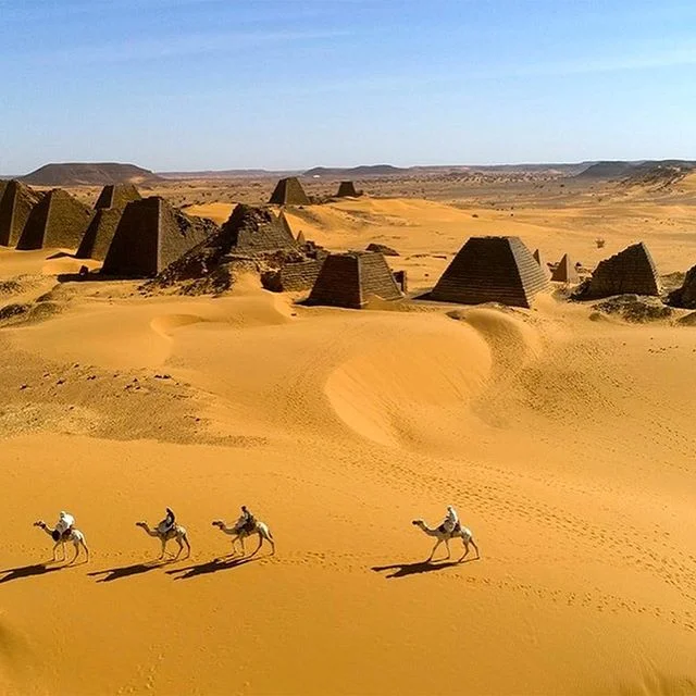 This Sunday at 8PM on Channel 4 my latest documentary Lost Pharaohs of the Nile airs! Tune in to follow us unearthing a series of 2,700 year old pyramids, temples and groundbreaking archaeological discoveries which are changing our understanding of t