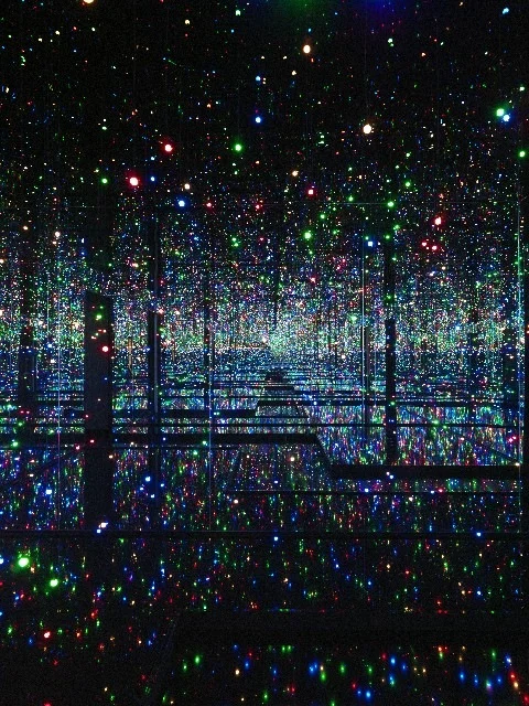 yayoi kusama studio infinity mirrored room - filled with the brilliance of life 2011.jpg