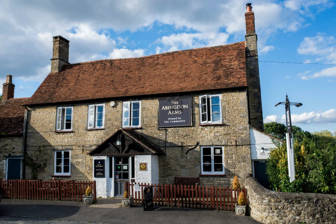 Pub front 1.jpg