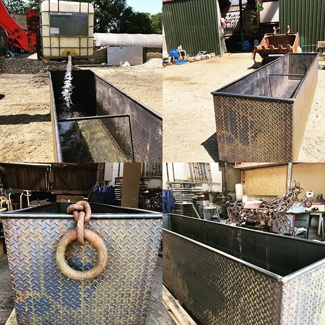 My awesome other half has made a fabulous trough to go under the digger bucket for our new water feature. ❤️ #waterfeature #gardendesigns #metalwork