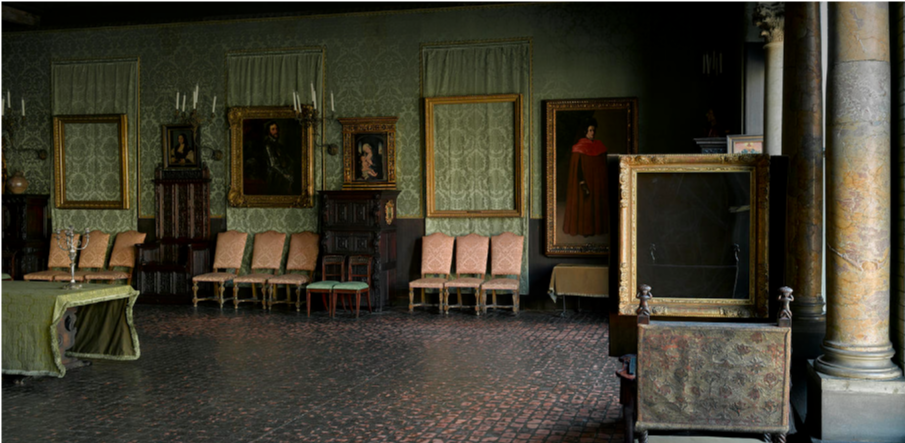 Virtual Exhibitions and Museum Programming