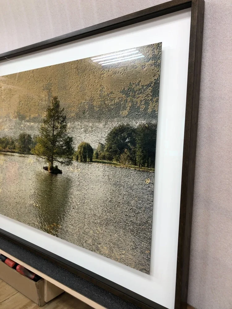 Flat profile in Cherry with Trans Ink finish, mounted to Dibond, float