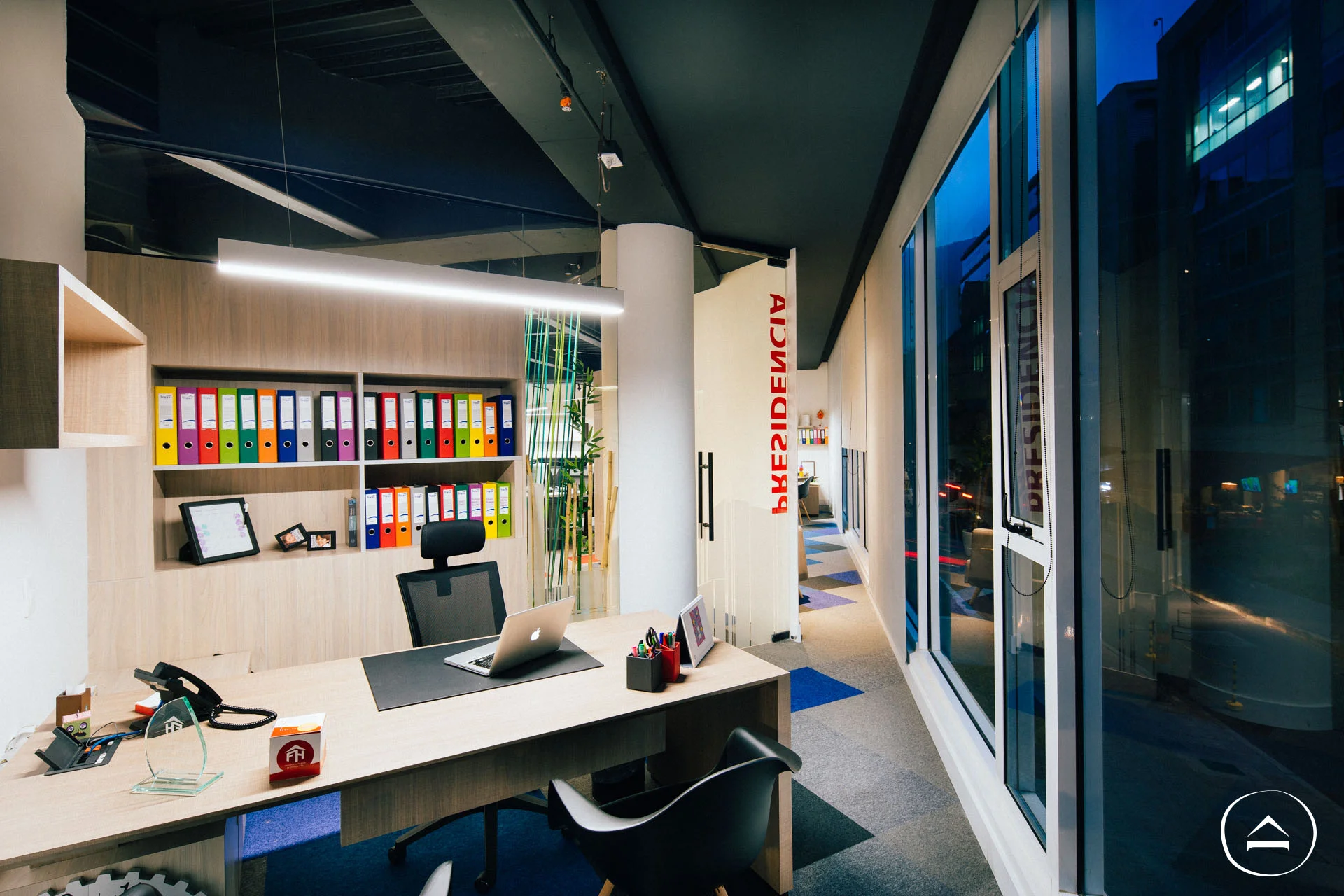 2016-11-25_Oficinas FH_MasterJPG_16 copia.jpg
