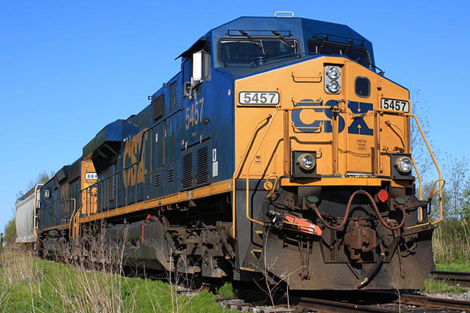 A General Electric Evolution-series locomotive operated by the CSX railroad. GE exports its locomotives to numerous foreign nations, and increasingly finds itself in competition with Chinese offerings for which Beijing provides hefty financing. (Wikimedia Commons)