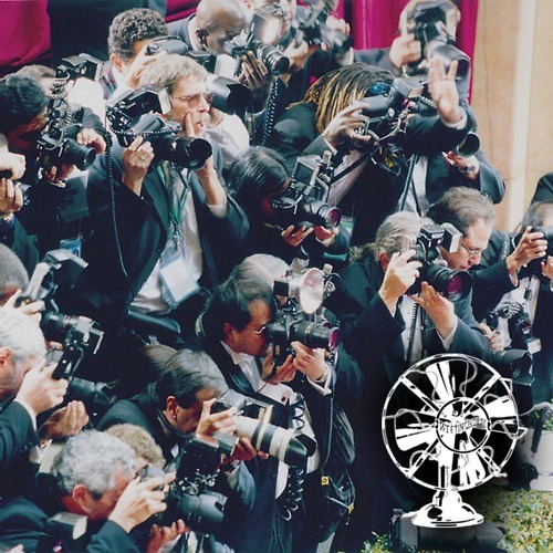 Episode 80’s cover: paparazzi.