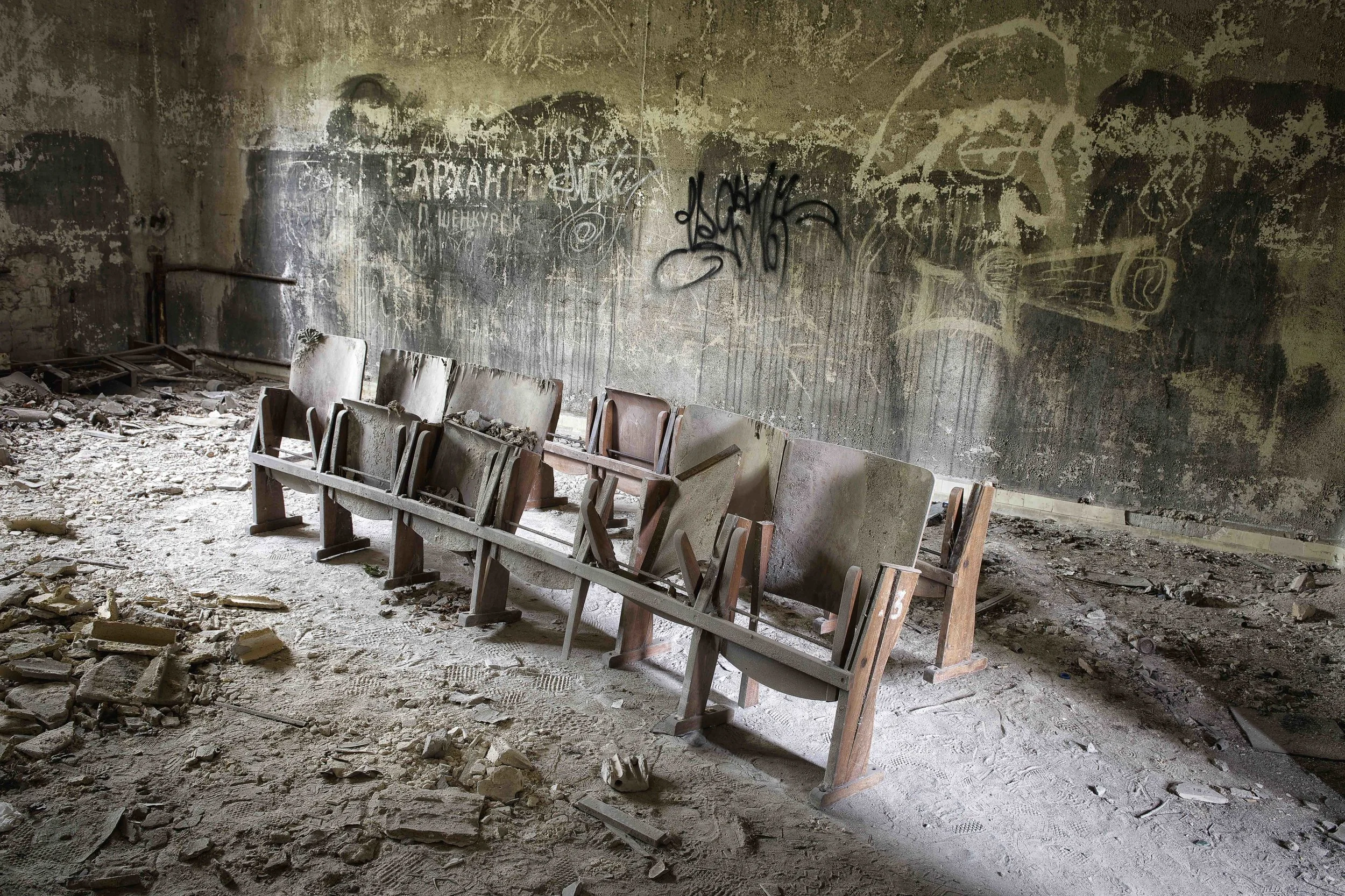 LostPlaces-AbandonedObjects-ChristophWeisse-4.jpg