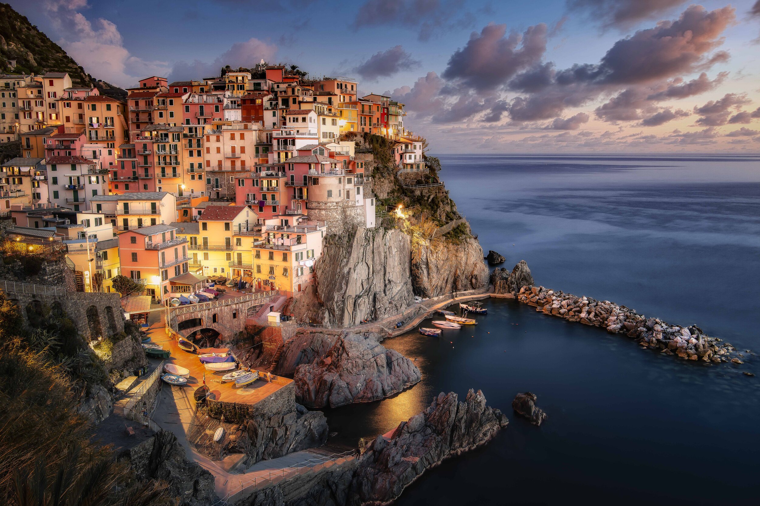 Manarola_Fisher Village at the ligurian Coast-2.jpg