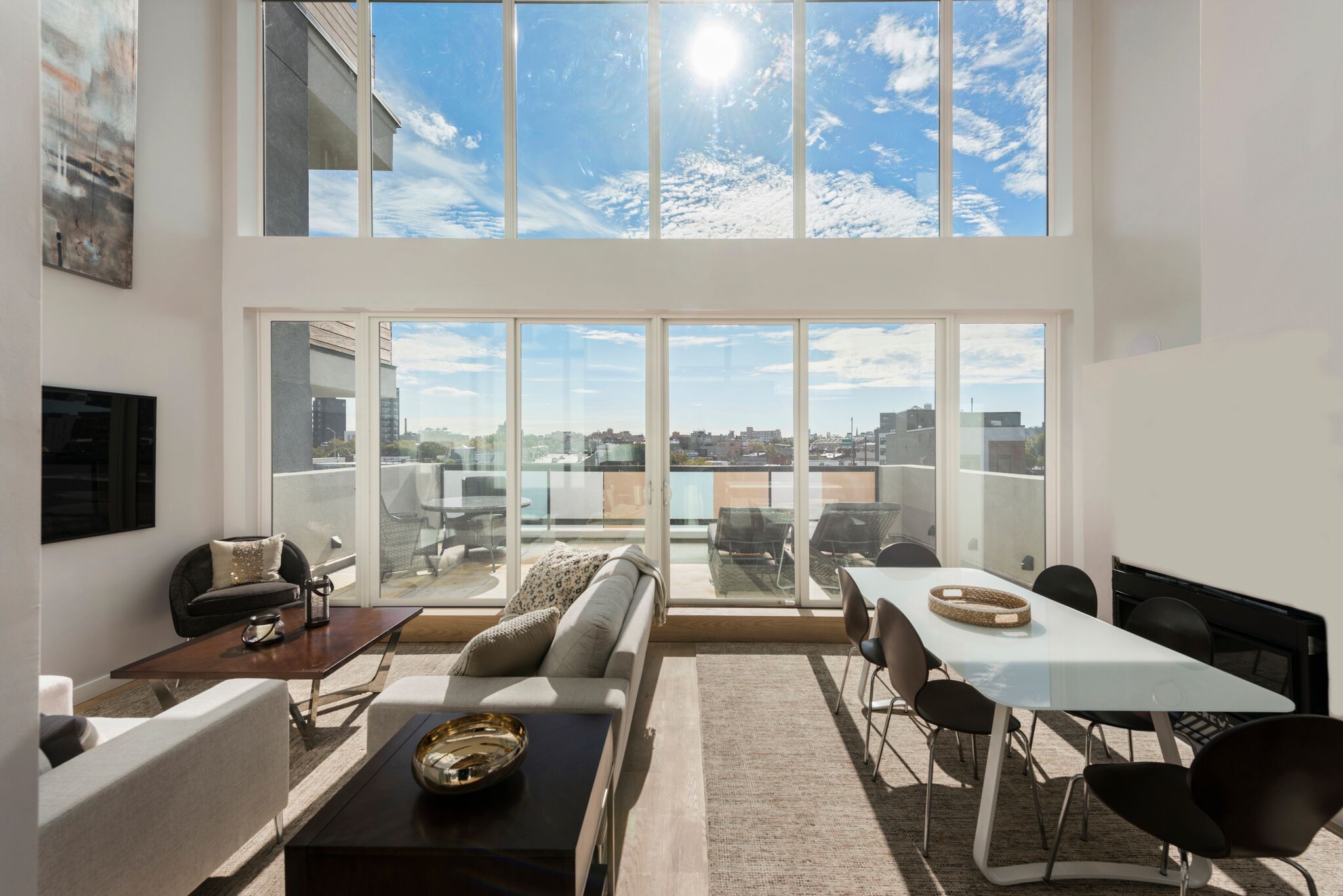 Windows Galore in Luxury Apartment