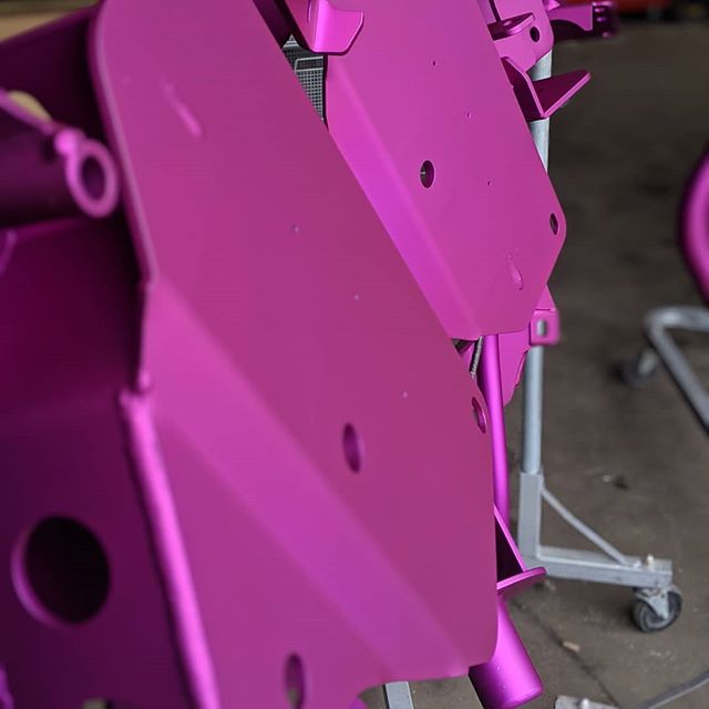 Make sure your truck stands out from the crowd with a custom powder coated lift kit. This Dodge kit is coated in a violet illusion with a matte clear. #dodgeram1500 #dodge #liftedtrucks #prismatic #matte
