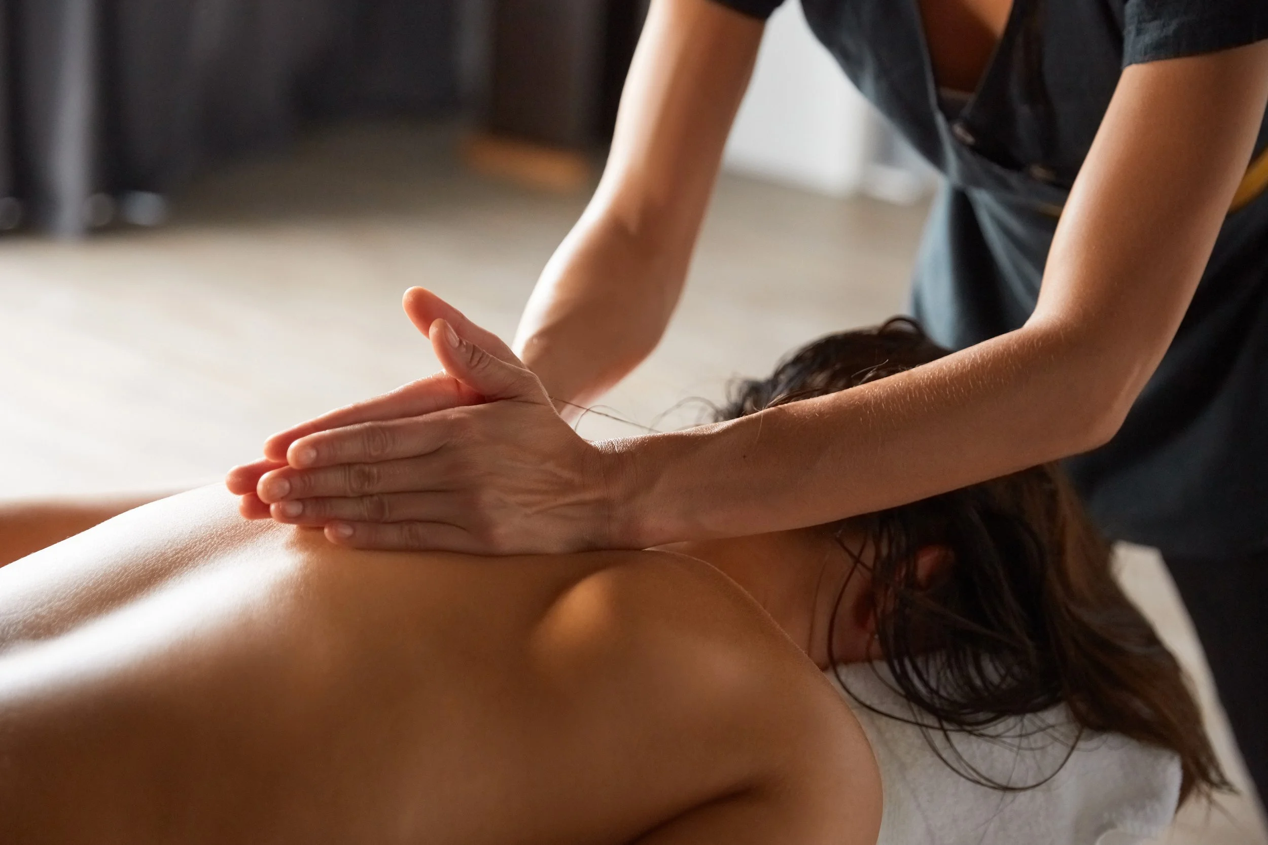 Accident and Injury Care, Chiropractic and Massage