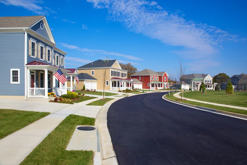 Liberty Park Curved Homes.jpg