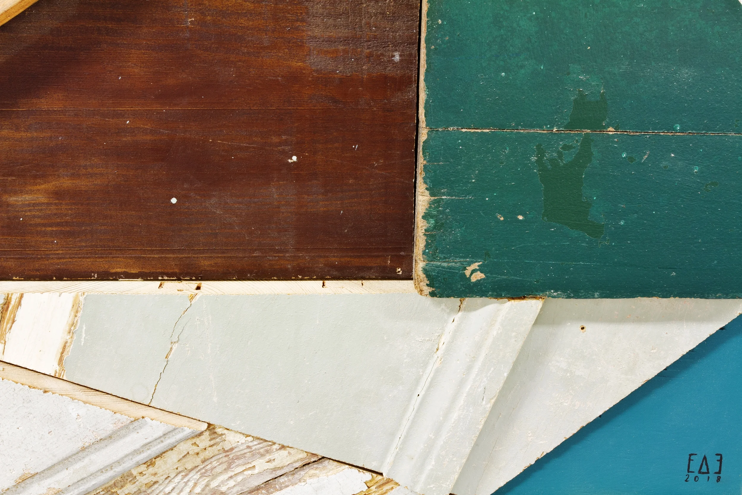detail: reclaimed wood assemblage | | image: Marcelo Duarte @graphosbrasil