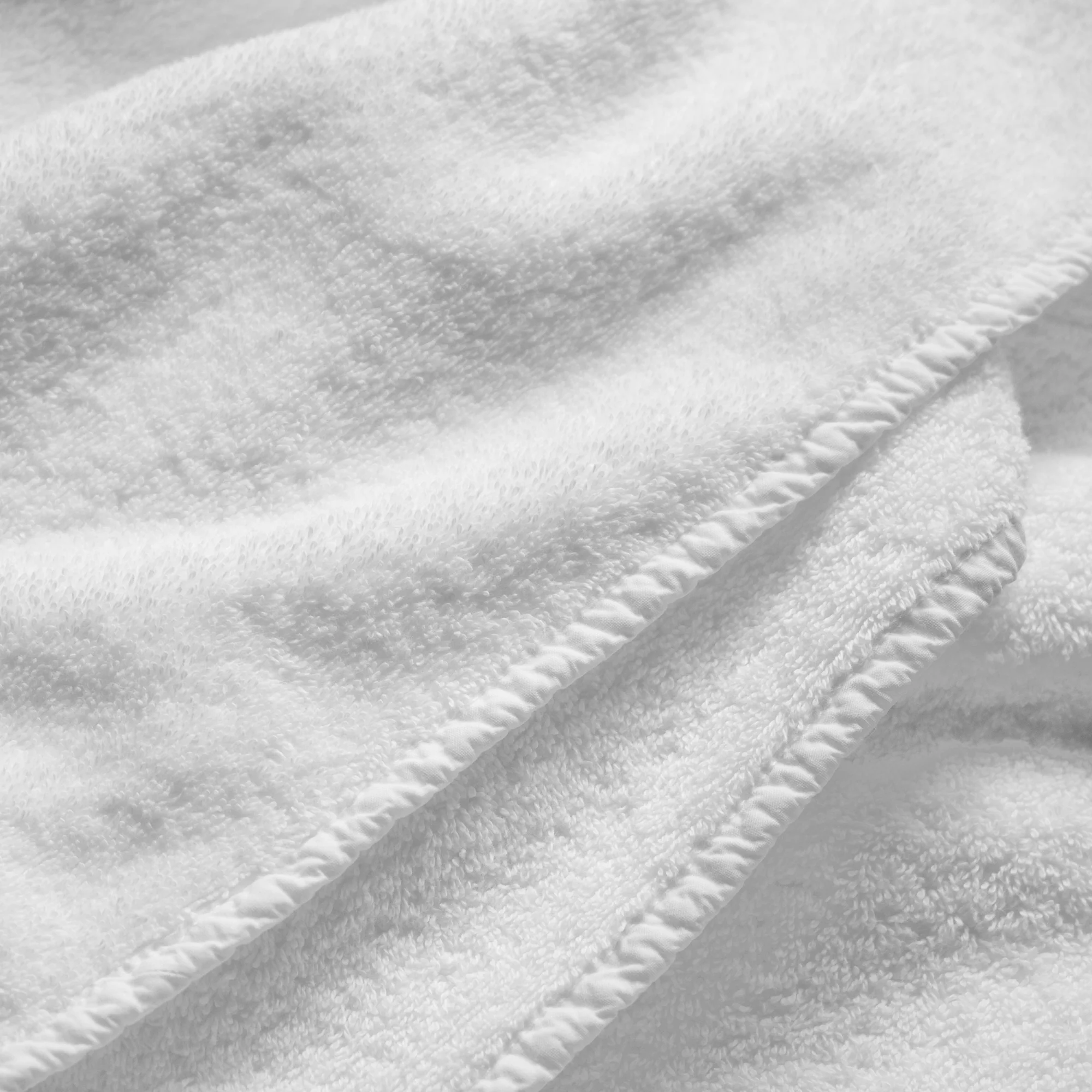 LUSITANO1143_Amalia_Towels3Detail_2000x2000.jpg