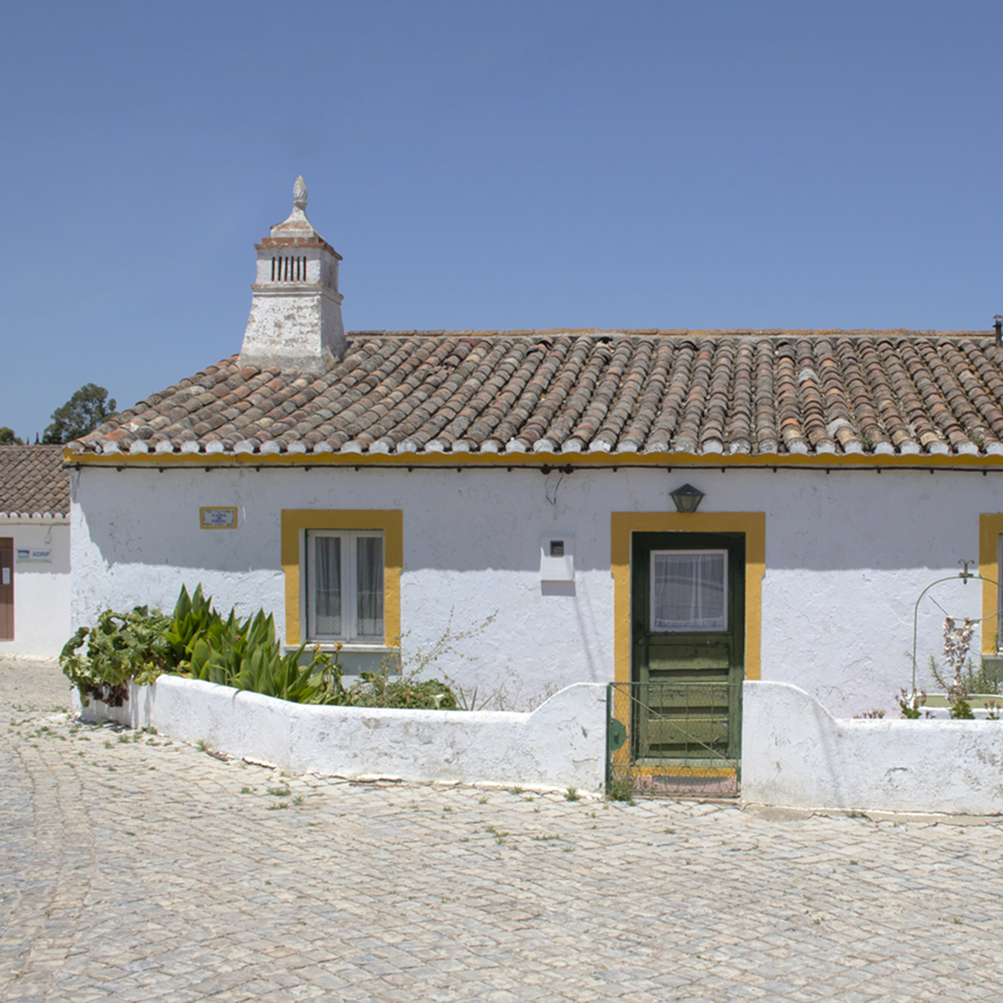 Whitewashed building in Algarve, Southern Portugal