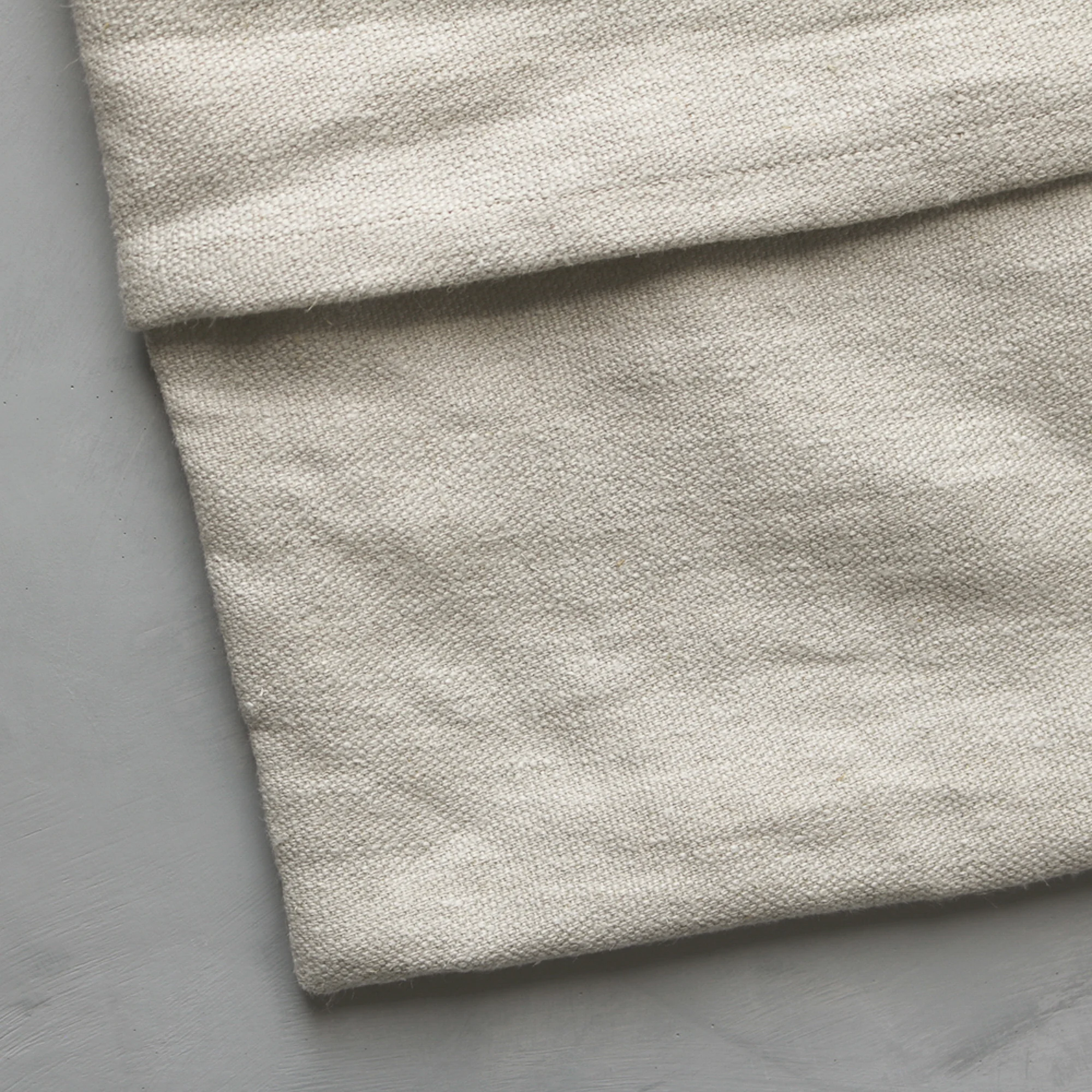 LusitanoStudio_AlentejoPillows_Natural_Texture_Back.jpg