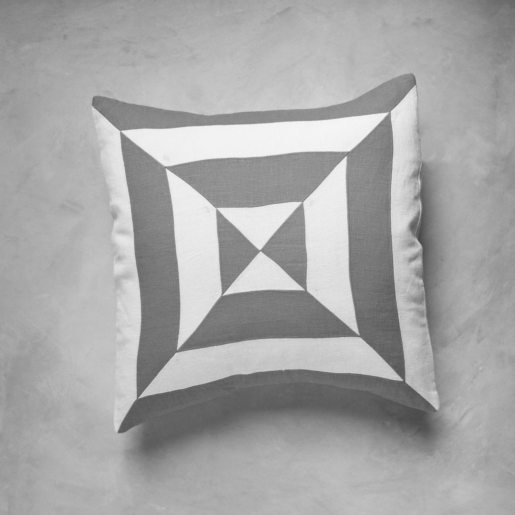 Comporta Stonewashed Linen Pillow Gray03