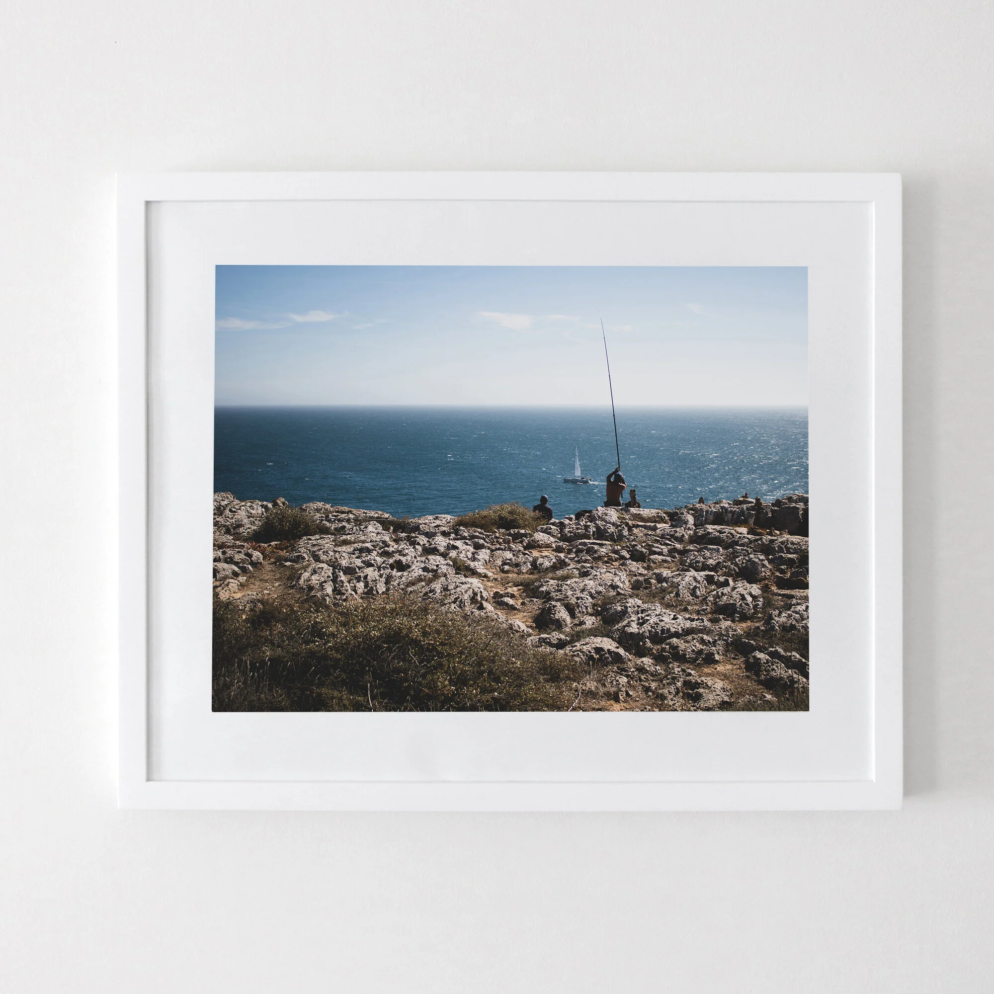 Framed Print : Pescador no Sagres