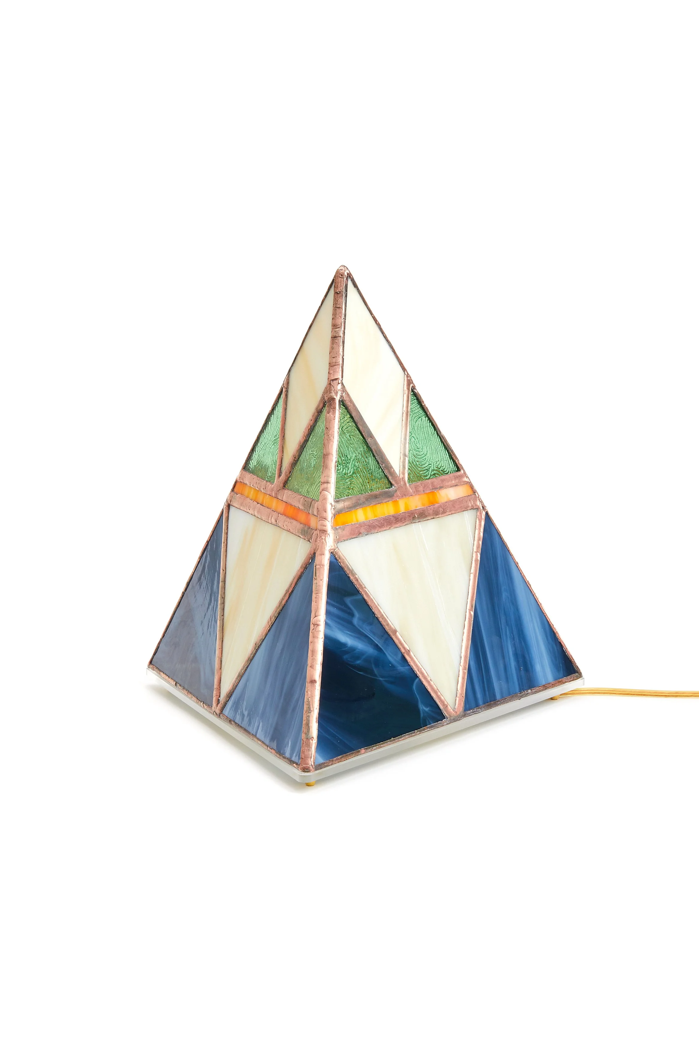 02_Large_Peacock_Pyramid_A.jpg