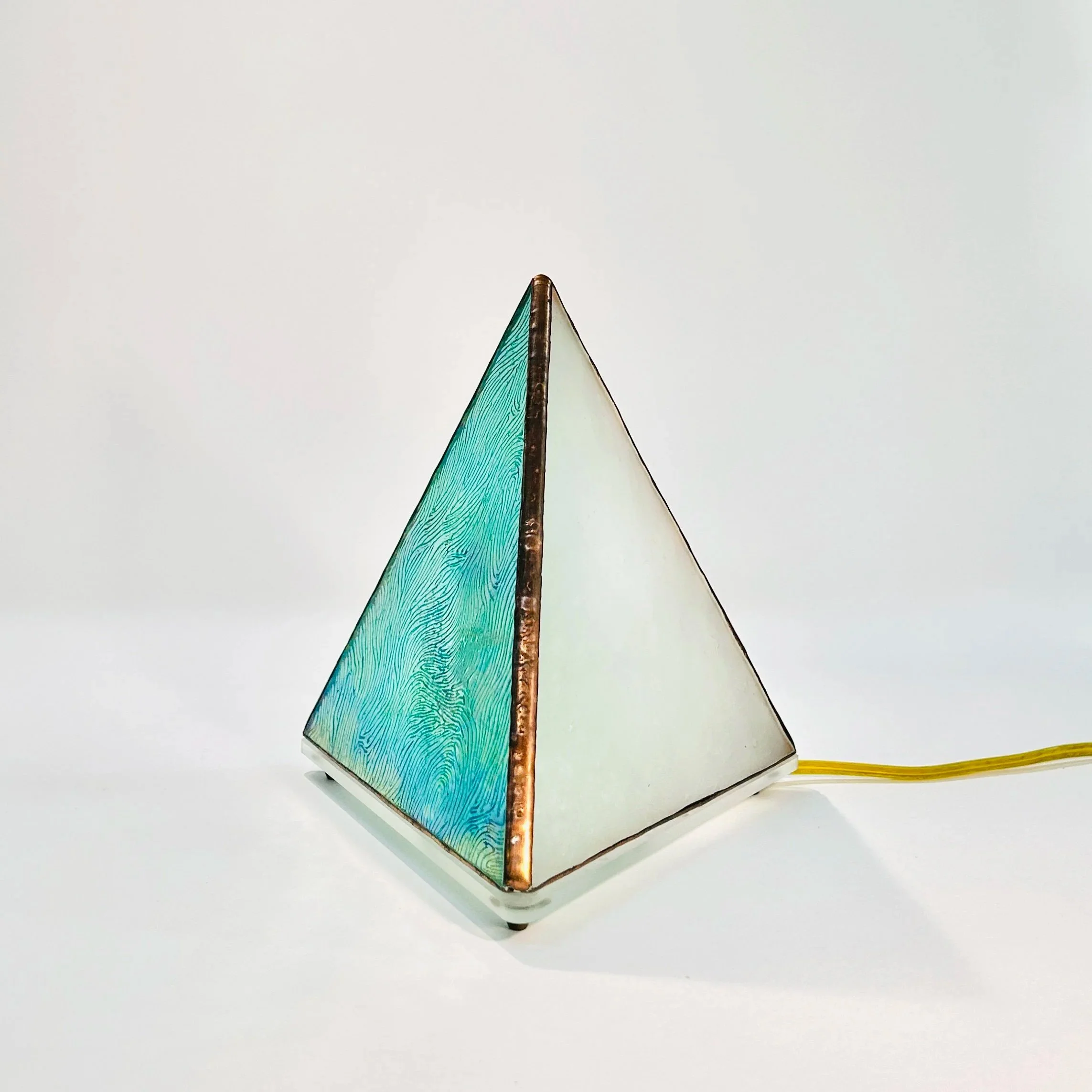 Small Lucid Pyramid - Green / Frost / Floral RTS