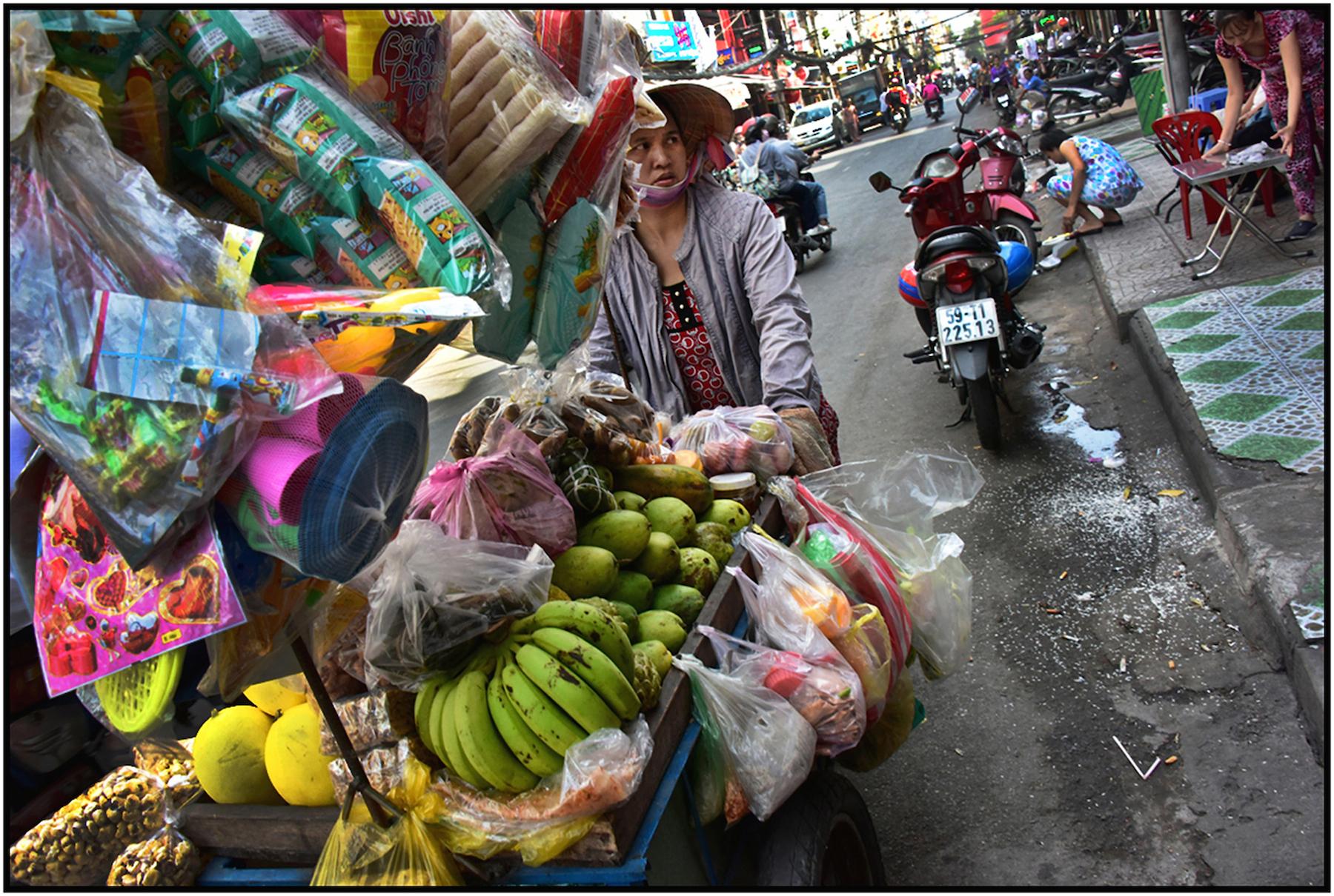  Vendor, Bui Vien Street, Saigon/HCMC, Dec. 2015. #3517 