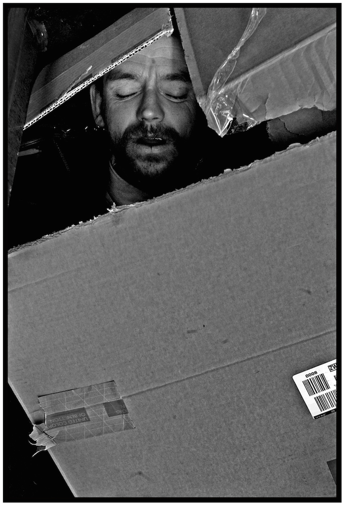  “Boxed In,” NYC, 2006. 