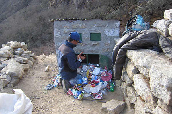 SPCC-trash-pickup-600x400px.jpg