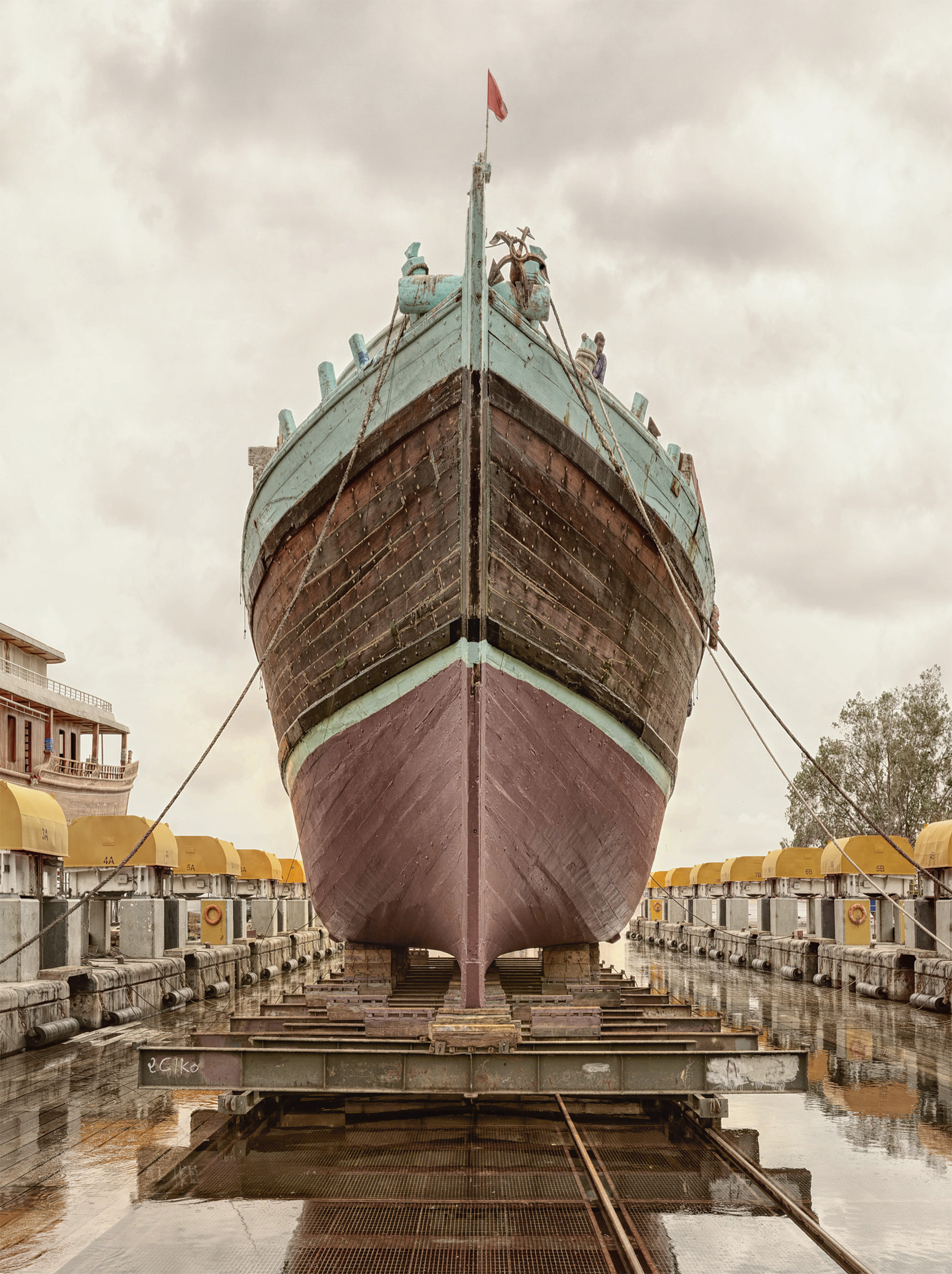 Ship V - Al Jaddaf Marine Dry Docks - Dubai 2017