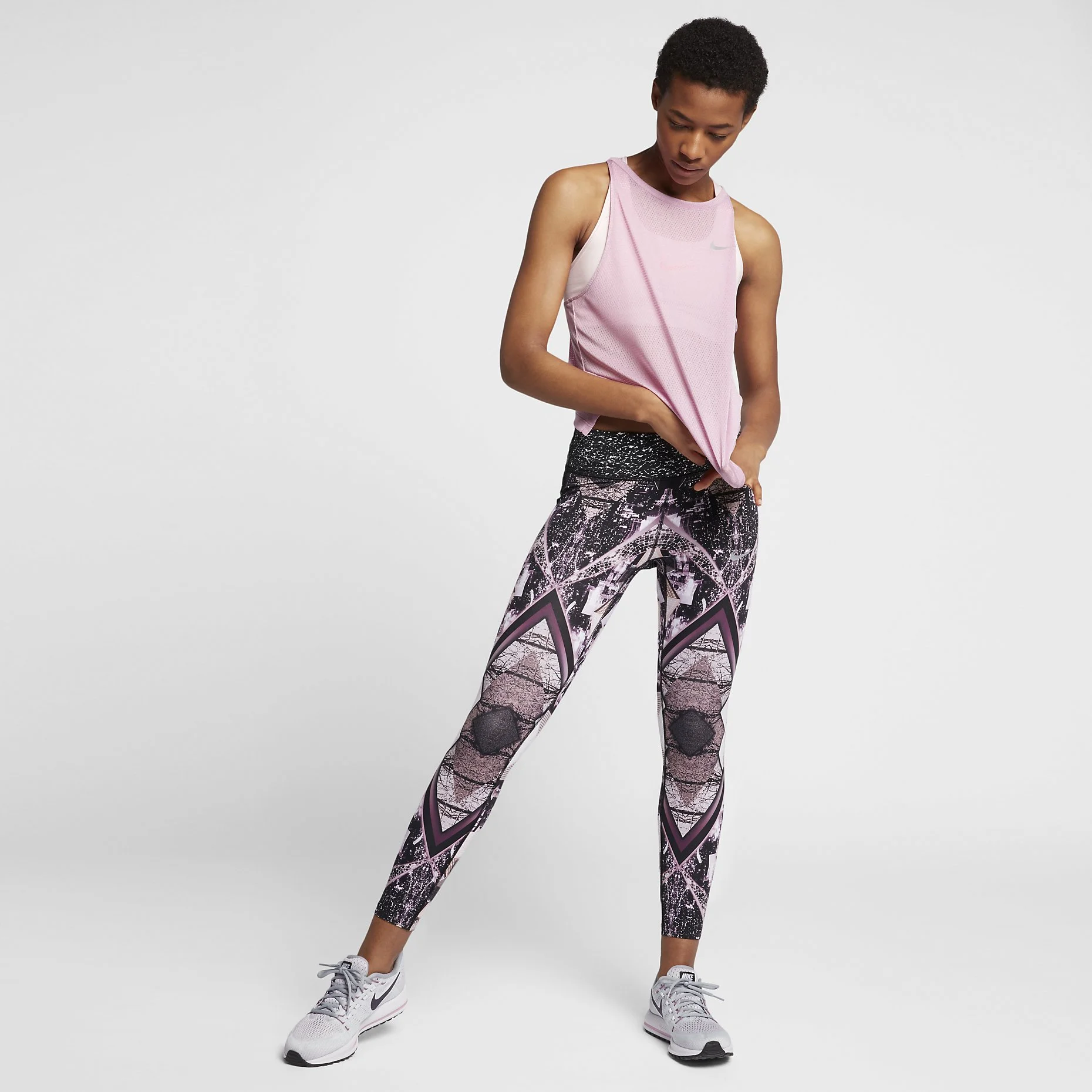 Nike Women's Running Epic Lux 2.0 Engineered Prints. 