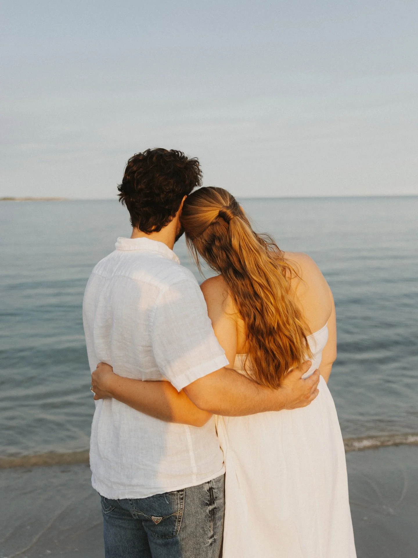 more watercolour skies and golden light soon please, I&rsquo;m starving for spring and summer 🌞