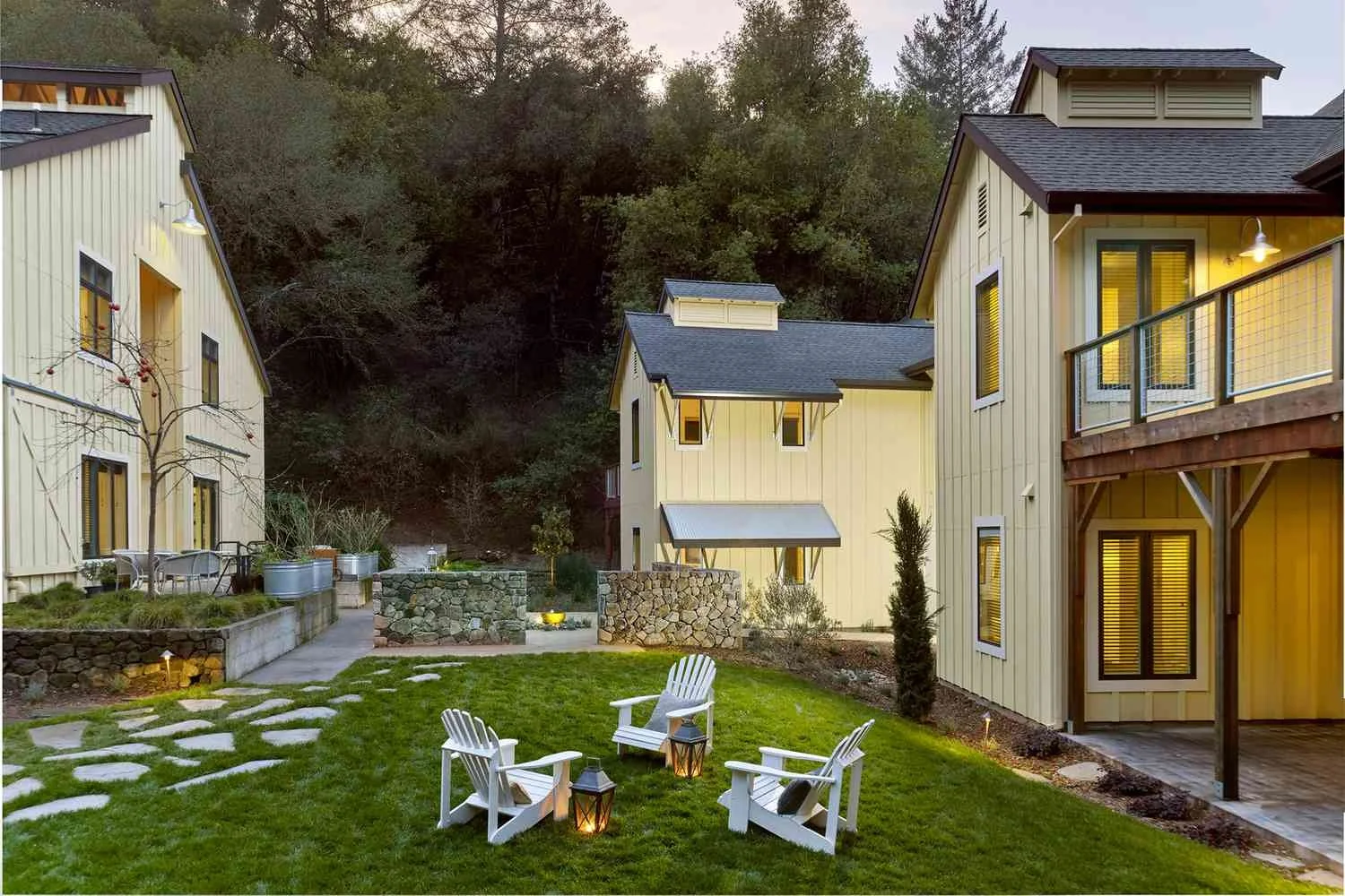 Farmhouse Inn