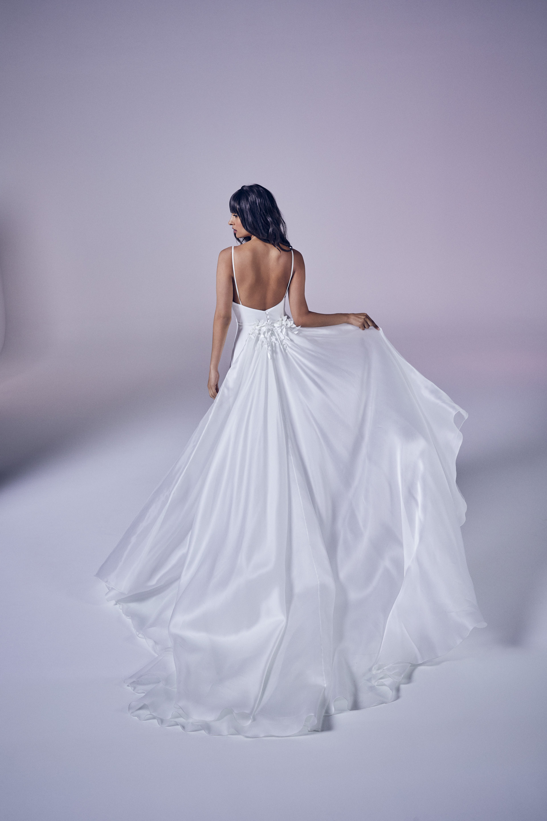tabitha-dress-romance-train-back-wedding-dresses-uk-suzanne-neville-collection-2021-modern-love-2880.jpg